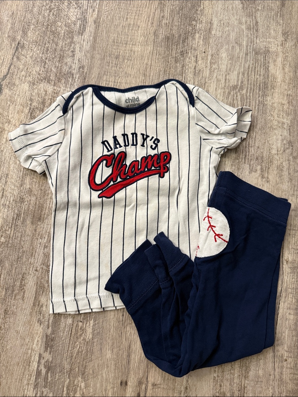 **4 for $15** Boys ‘Daddy’s Champ’ Set